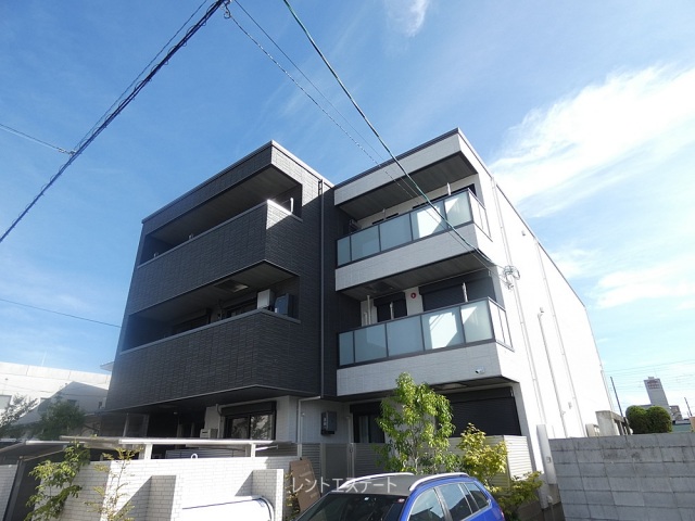 大阪市阿倍野区万代のマンションの建物外観