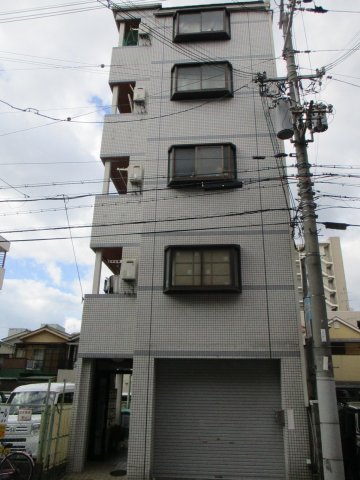 甲斐町TKハイツの建物外観