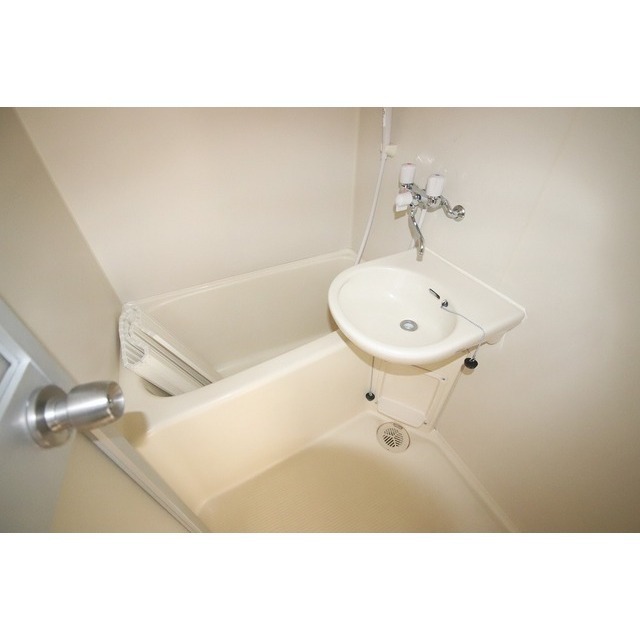 バス・シャワールーム　洗面有