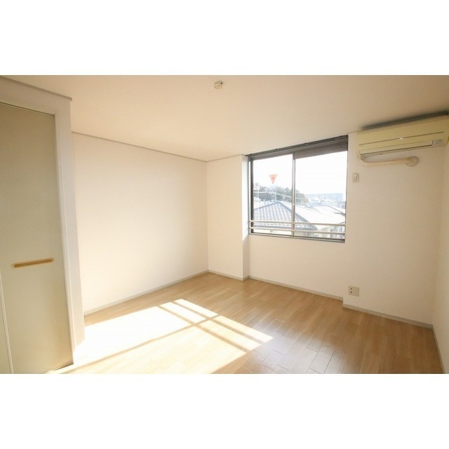 居室・リビング　洋室７．５帖