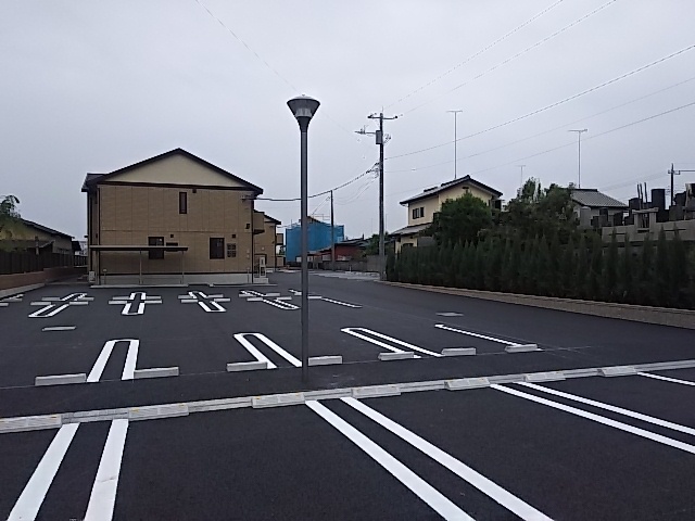 【栃木市片柳町のアパートの駐車場】