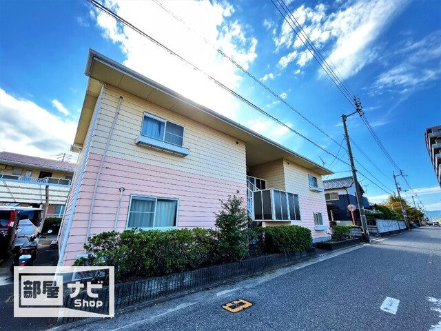 【フォブール吉峰Ａの建物外観】