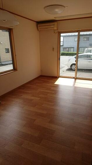 セブンティーンハウスB_内装_0