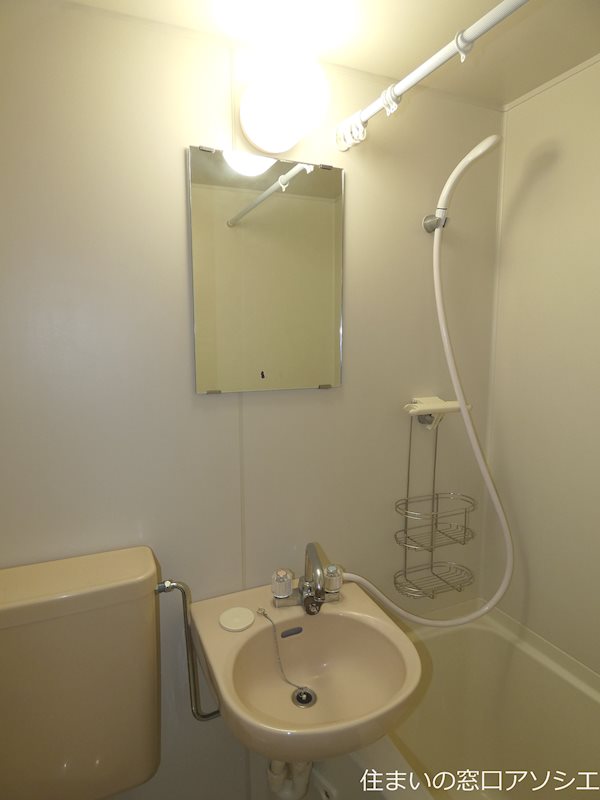 洗面設備　※社員は同間取り別部屋の写真になります。