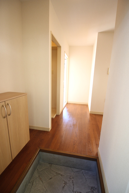 玄関　同間取り他のお部屋のお写真です。