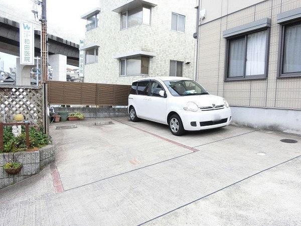 駐車場　駐車しやすい！