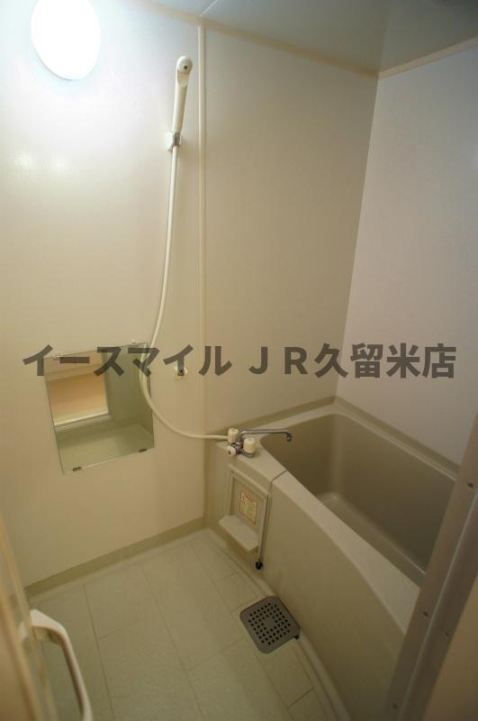 バス・シャワールーム　きれいなお風呂です