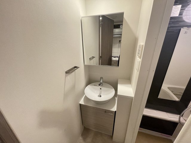 洗面設備　脱衣スペースもあります