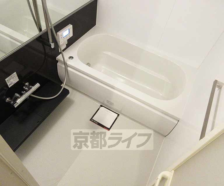 バス・シャワールーム　清潔感のあるバスルームです！