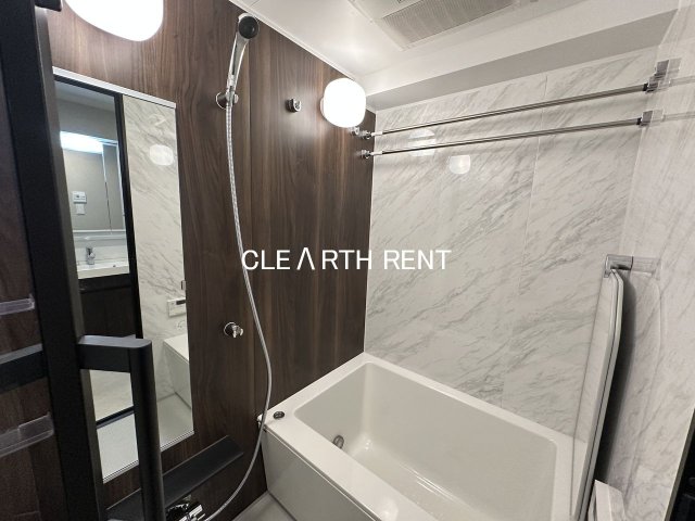 バス・シャワールーム　24時間換気機能付浴室暖房・換気・乾燥機/追い焚き機能付き