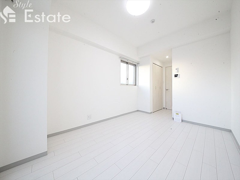 居室・リビング　内装