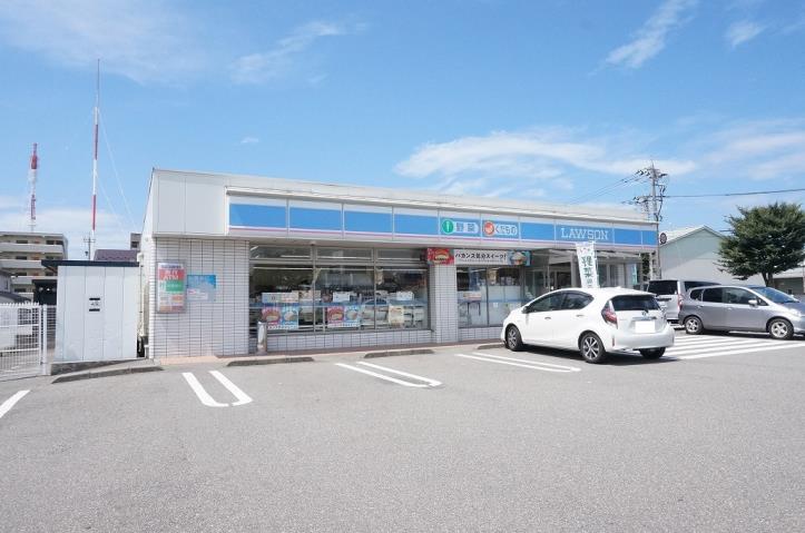 コンビニ　ローソン（コンビニ）まで288m