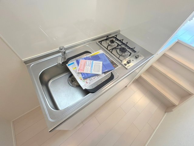キッチン　作業のしやすい広めのキッチンです。