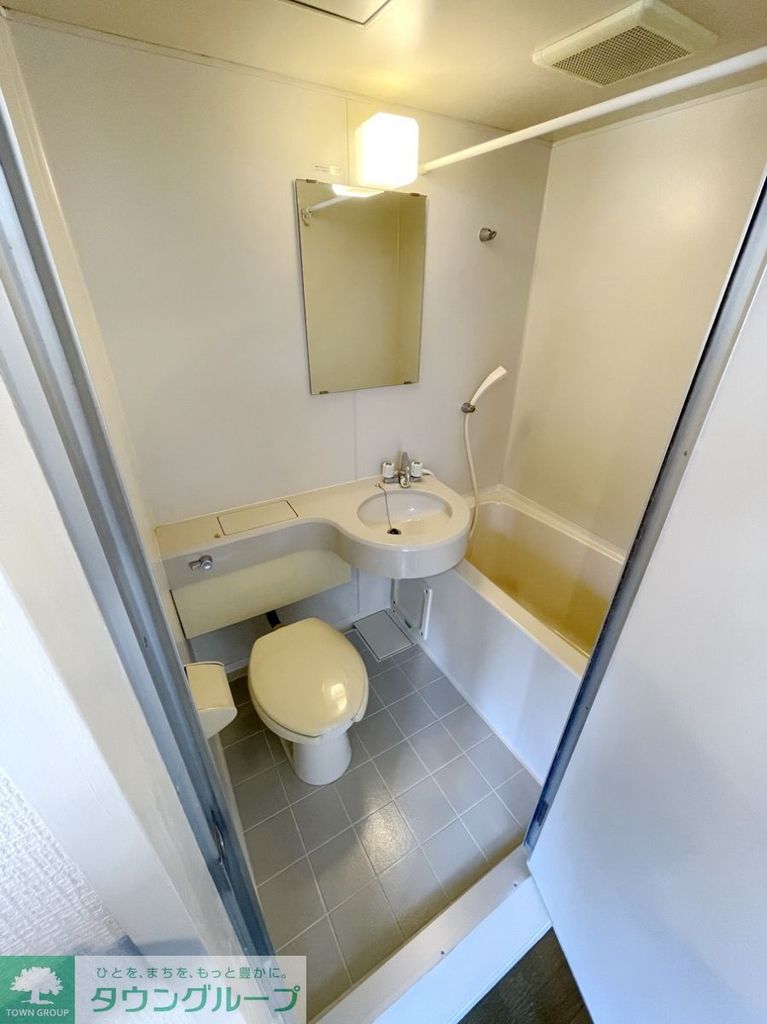 バス・シャワールーム　洗面