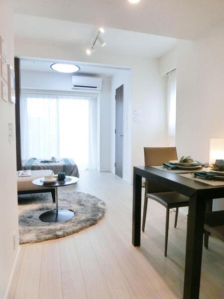 居室・リビング　居間※別部屋参考写真