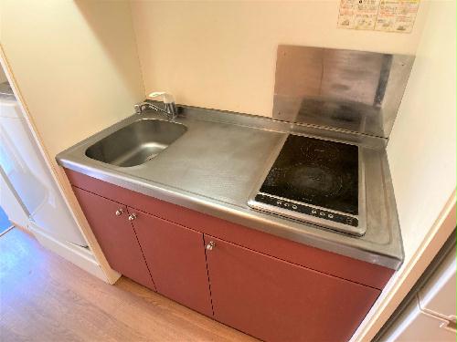 キッチン　設備・使用は号室により異なる為、現況を優先いたします。