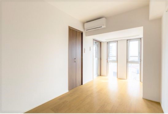 居室・リビング　☆陽の差し込む明るいリビング☆