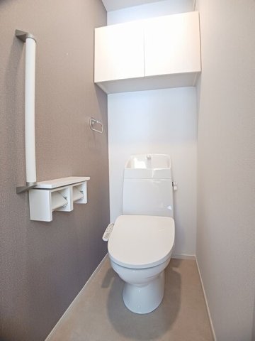 トイレ　ゆったりとした空間のトイレです