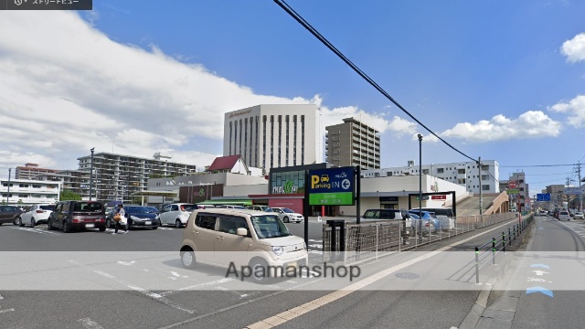 スーパー　サンライフメロン（スーパー）まで3206m