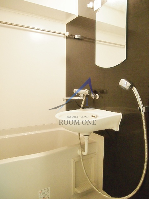 バス・シャワールーム　お風呂です。