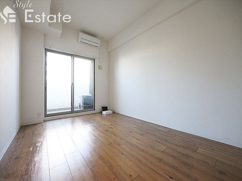 居室・リビング　内装