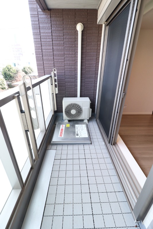 バルコニー　図面と現状に相違がある場合には現状を優先