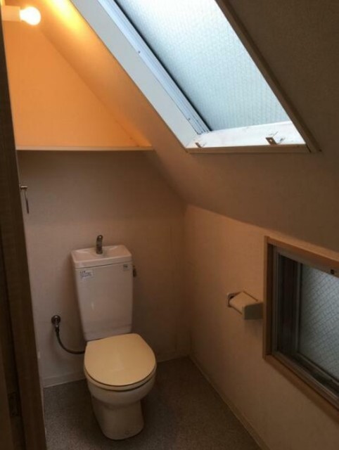 トイレ　トイレ