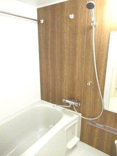 バス・シャワールーム　きれいなお風呂です