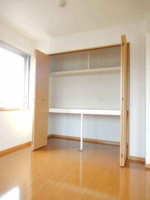 収納　図面と現状に相違がある場合には現状を優先