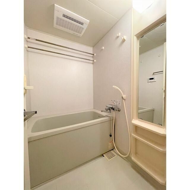 バス・シャワールーム　別部屋参考写真