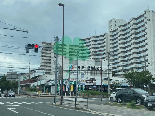 ショッピングセンター　博多せんしょう（ショッピングセンター）まで200m