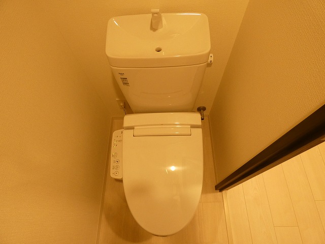 トイレ　トイレ