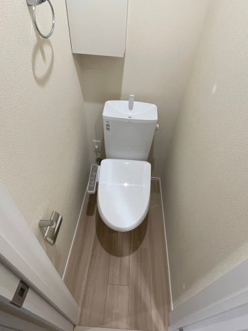 トイレ　★温水洗浄便座★