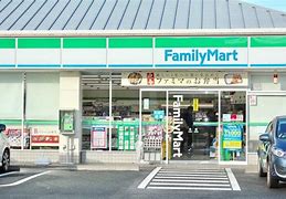 コンビニ　ファミリーマート宿町四丁目店（コンビニ）まで212m