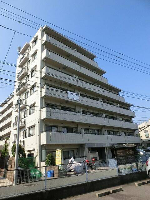 建物外観　オートロック完備