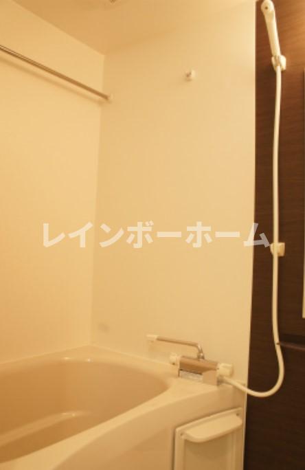バス・シャワールーム　日々の疲れを癒すお風呂付です