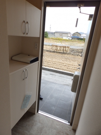 玄関　きれいな玄関です