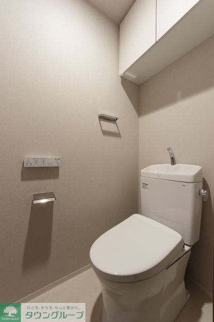 トイレ　※写真は同タイプ住戸です。
