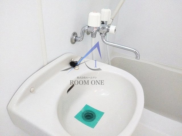 洗面設備　洗面台です。