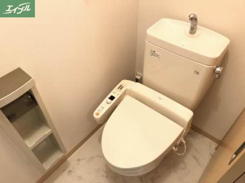 F.Sunnyのトイレ写真