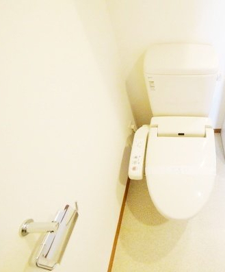 トイレ　※同物件参考写真