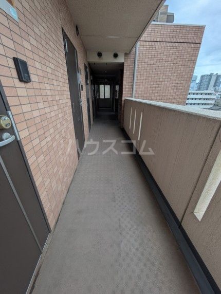 レフィナードスクエアの外観写真