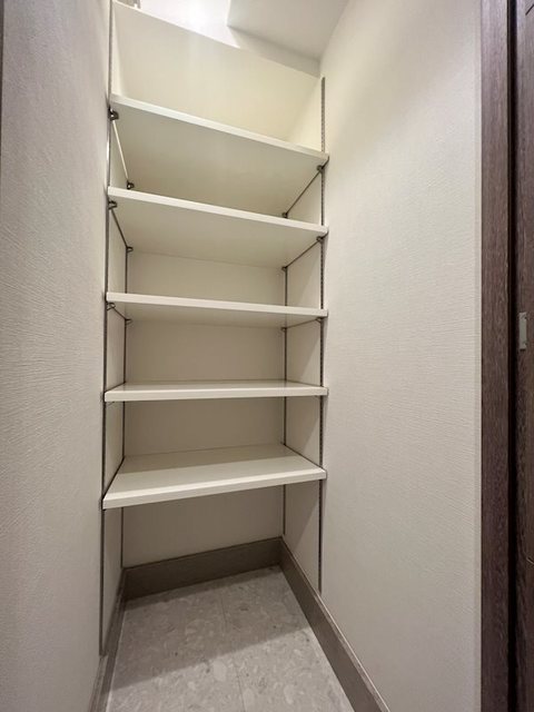 収納　シューズインクローク