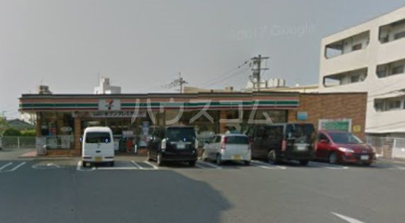 コンビニ　セブン-イレブン春日岡本店（コンビニ）まで484m
