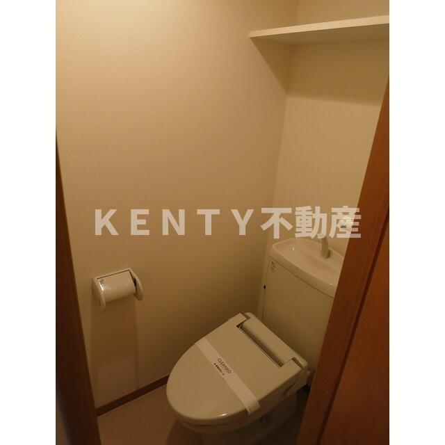 トイレ　清潔感のあるトイレです