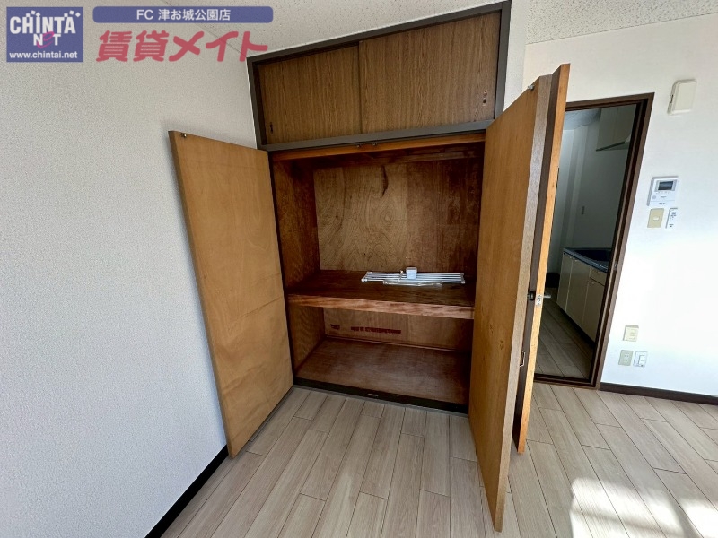 収納　同物件別部屋の写真