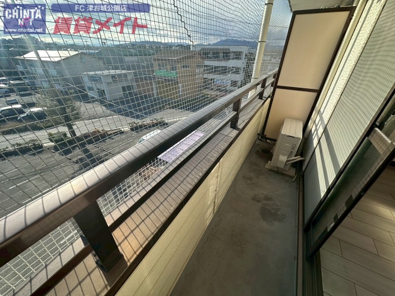 バルコニー　同物件別部屋の写真