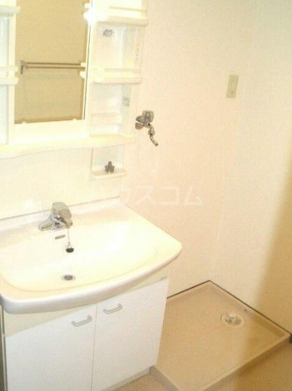 ネオグランデ大倉山の内装写真