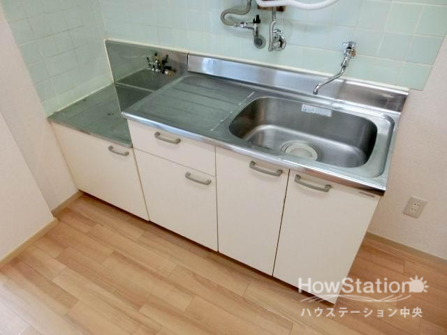 キッチン　同建物別号室参考写真