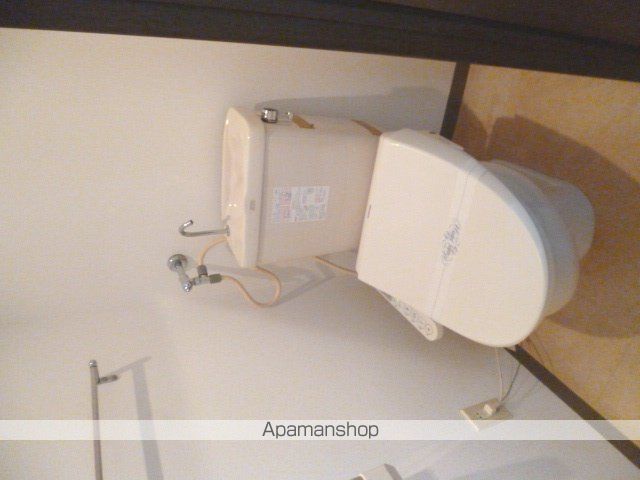 札幌市電 ロープウェイ入口駅 徒歩1分 9階建 築36年のトイレ写真